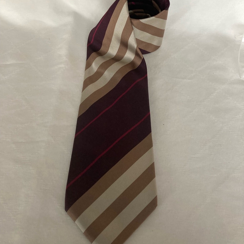 BURBERRY Tie 🔥🔥🔥
